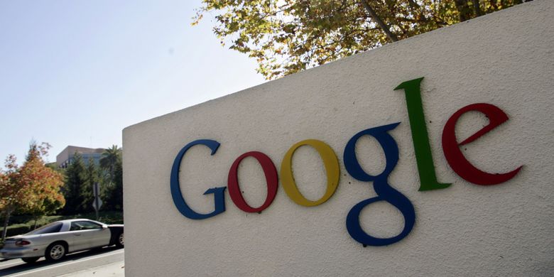 Perusahaan mesin pencari di internet, Google Inc, dikabarkan terjun ke bisnis telepon bergerak. 