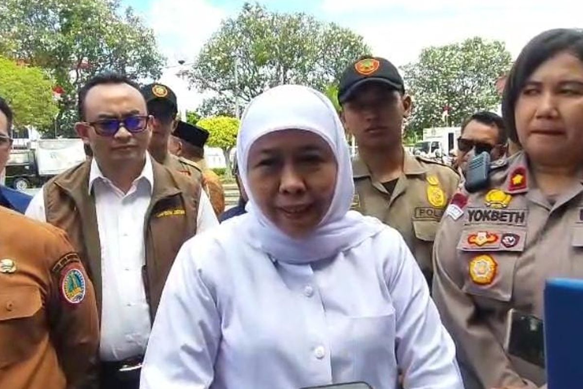 Gubernur Jawa Timur, Khofifah Indar Parawansa.