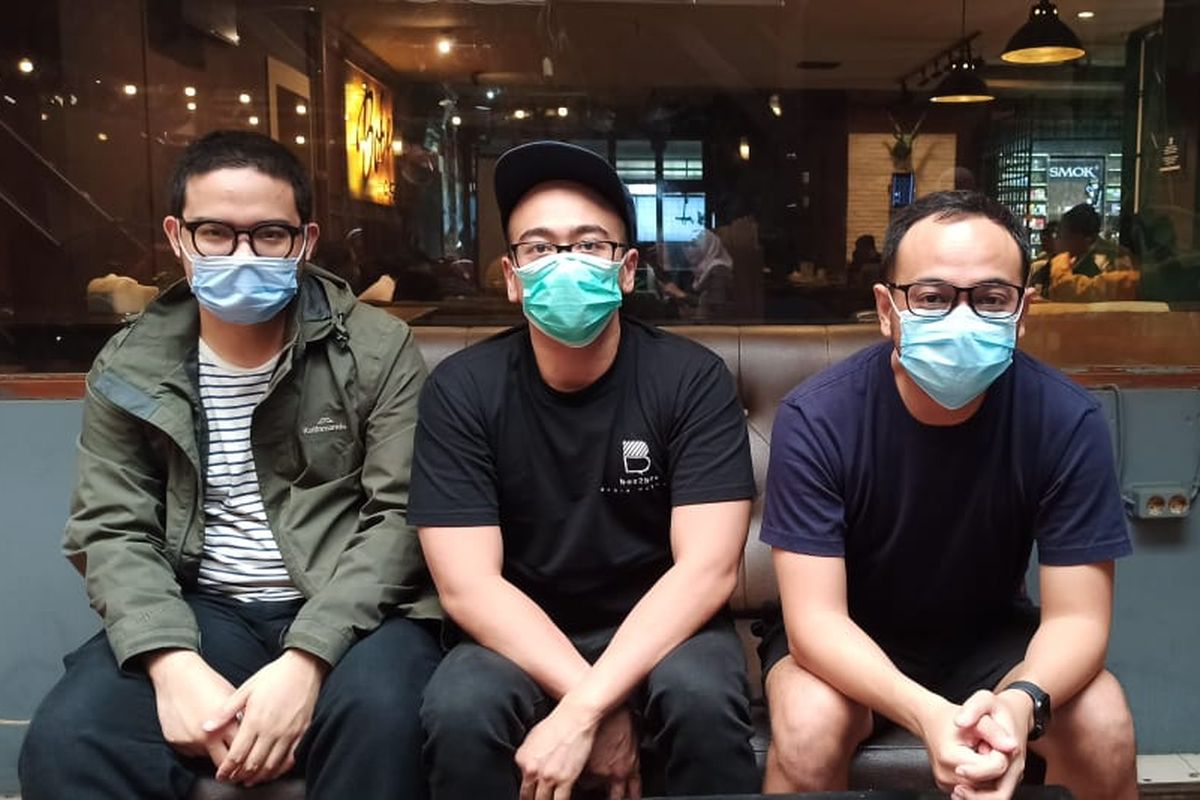 Tiga orang perwakilan Box2Box menggambarkan perkembangan podcast di Indonesia. 
