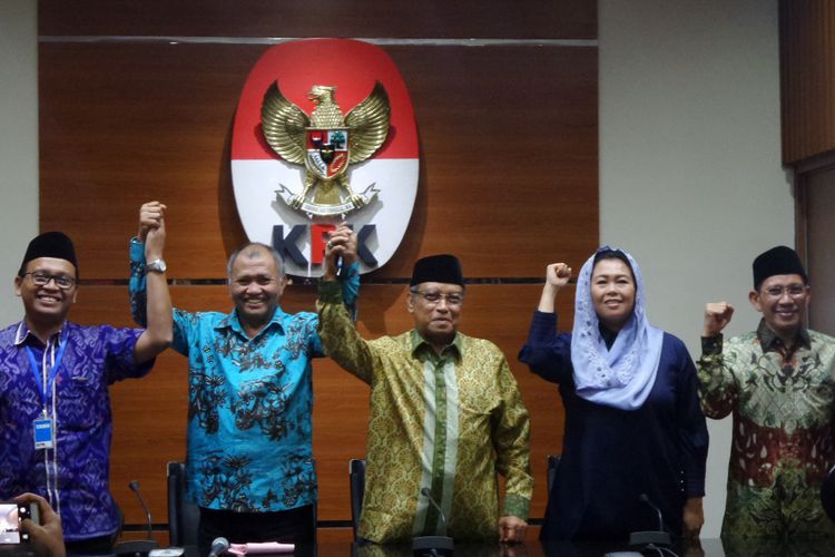 Ketua KPK Agus Rahardjo dan Ketua Umum PBNU Said Aqil Siraj beserta pengurus PBNU di Gedung KPK Jakarta, Selasa (11/7/2017).