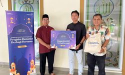 Peruri Salurkan Bantuan Sembako Ramadhan Sekaligus Dukung UMKM Binaan