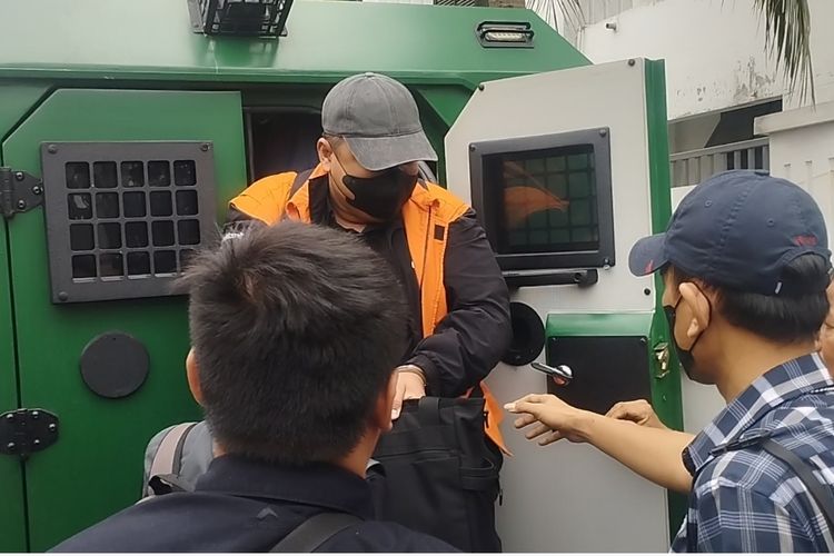 Penyidikan Lengkap, Berkas Topan Ginting, Tersangka Korupsi Jalan di Sumut Dilimpahkan KPK ke JPU