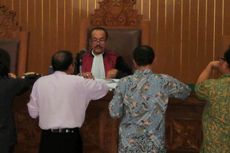 Dalam Sidang Praperadilan, Pengacara Budi Gunawan Tunjukkan Bukti Rekaman Berita 