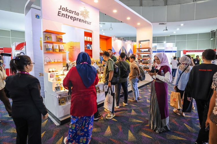 Kegiatan INABUYER B2B2G Expo 2023 yang dilaksanakan pada 5-7 Juli 2023 berhasil mencatatkan potensi kerja sama yang melibatkan pelaku koperasi dan UMKM (KUMKM) hingga mencapai Rp1 triliun.