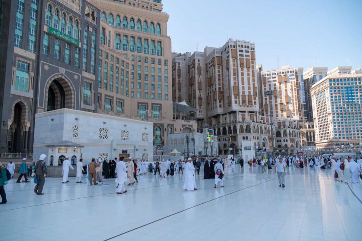 Pemandangan di sekitar Masjidil Haram, Mekkah, Arab Saudi. 