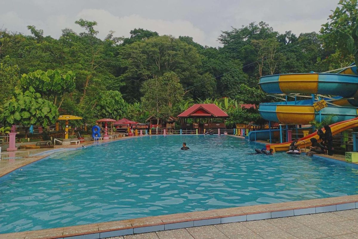 Ilustrasi Kolam Pemandian Erbol di Desa Wisata Campaga, Sulawesi Selatan. Desa Wisata ini masuk 50 besar Anugerah Desa Wisata Indonesia (ADWI) 2022.