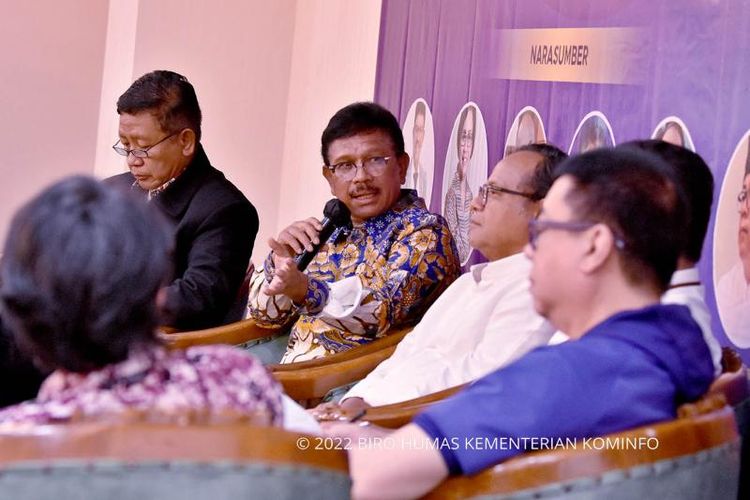 Menkominfo Sebut Mantan Menhub Frans Seda Berjasa Jadi Perintis Kebijakan Telekomunikasi