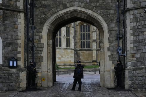 Penyusup Bawa Panah Ingin Bunuh Ratu Elizabeth II di Kastil Windsor