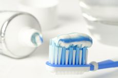 Pakar Ingatkan Bahaya Triclosan dalam Pasta Gigi terhadap Usus