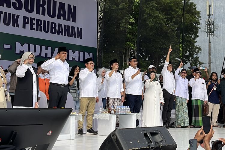 Pasangan calon presiden dan calon wakil presiden (capres-cawapres) nomor urut 1, Anies Baswedan dan Muhaimin Iskandar kampanye akbar bersama pada Jumat (9/2/2024) sore di Pasuruan, Jawa Timur.