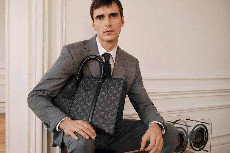 Lihat, Koleksi Fesyen Pria Louis Vuitton di Bawah Besutan Virgil Abloh