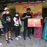 Gowes Asyik Kompas.com #MelihatHarapan Bike Blora Turut Salurkan Bantuan Pangan