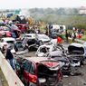 Tabrakan Beruntun Libatkan 17 Mobil di Tol Cipularang