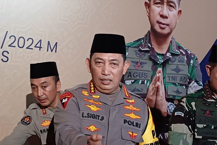 Kapolri Jenderal Listyo Sigit Prabowo di Lapangan Bhayangkara, Mabes Polri, Jakarta, Selasa (2/4/2024).