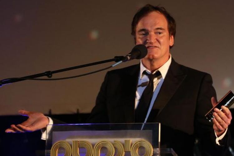Sutradara AS peraih piala Oscar Quentin Tarantino menyampaikan kalimat sambutan sesudah menerima penghargaan pengabdian seumur hidup dalam Jerusalem Film Festival 2016 pada 7 Juli 2016 waktu setempat. 