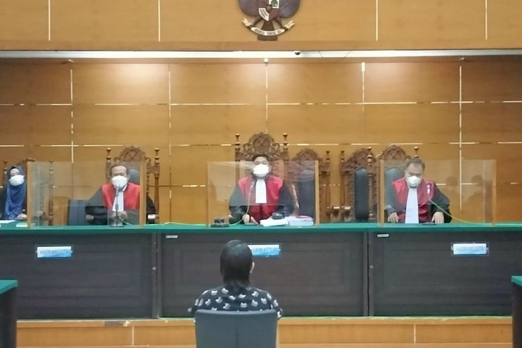 Sidang lanjutan dugaan pencemaran nama Dito Mahendra dengan terdakwa Nikita Mirzani di Pengadilan Negeri Serang, Banten, Senin (5/12/2022).