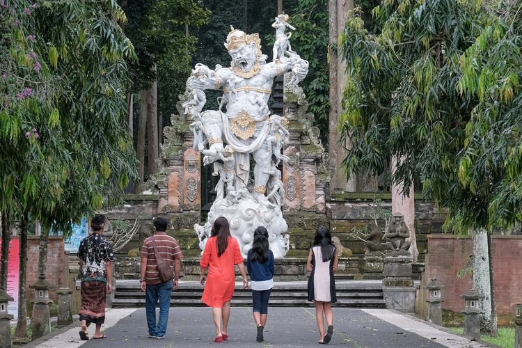 Spot foto kawasan Sangeh Monkey Forest.