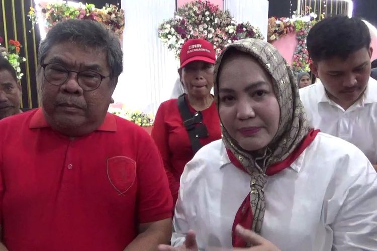 Bakal Calon Wali Kota dan Wakil Wali Kota Palopo pasangan Putriana Hamda Dakka ? Haidir Basir resmi berpasangan setelah mendapat dua rekomendasi partai politik yakni PDI Perjuangan (PDIP) dan Partai Amanat Nasional (PAN).