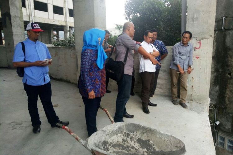 Banggar DPRD Kabupaten Semarang melakukan pengecekan pekerjaan pembangunan tahap I RSUD Ungaran yang menelan dana Rp 44,4 miliar, Jumat (12/1/2018).