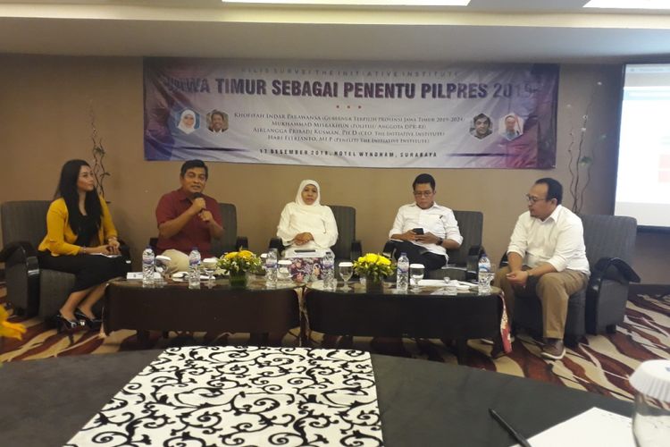 Rilis survei Pilpres 2019 The Initiative Institute, Senin (17/12/2018) di Surabaya