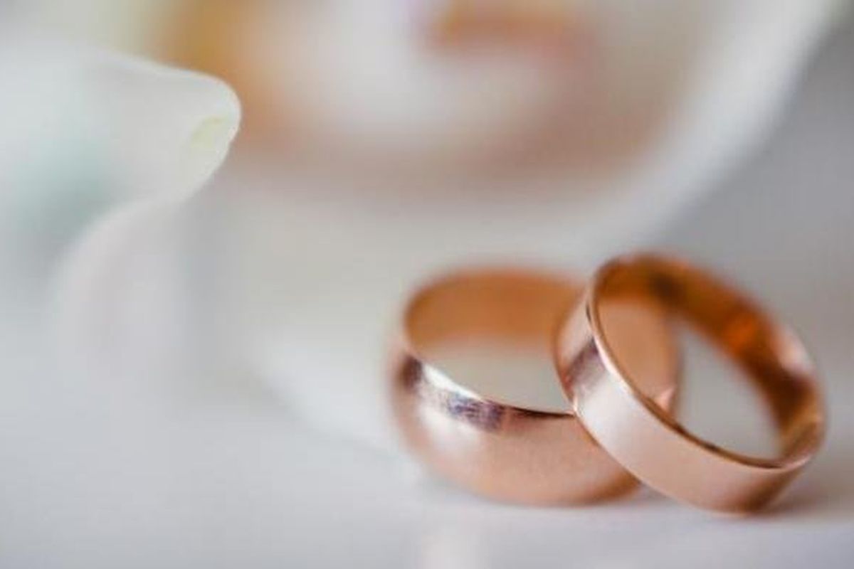 Ilustrasi cincin kawin