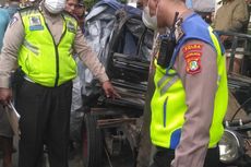 Senggolan Mobil dan Motor Gerobak di Kebon Jeruk Sebabkan 2 Orang Tewas, Diduga karena Pemotor Oleng