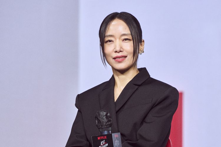 Aktris Korea Selatan, Jeon Do Yeon saat konferensi pers virtual film Kill Boksoon, Selasa (21/3/2023). 