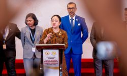 Pimpin Pengesahan Jakarta Declaration, Puan Tegaskan Dukungan PUIC untuk Palestina