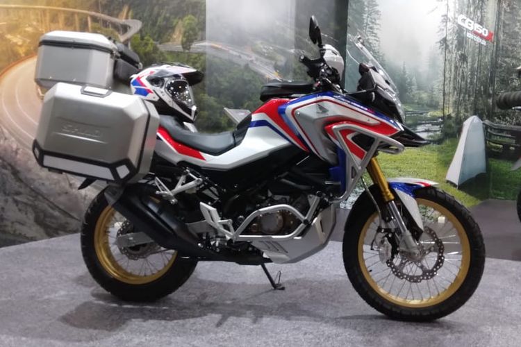 Modifikasi Honda CB150X Expedition Concept