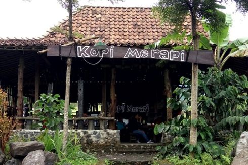 Kedai Kopi di Tengah Lanskap Erupsi Gunung Merapi