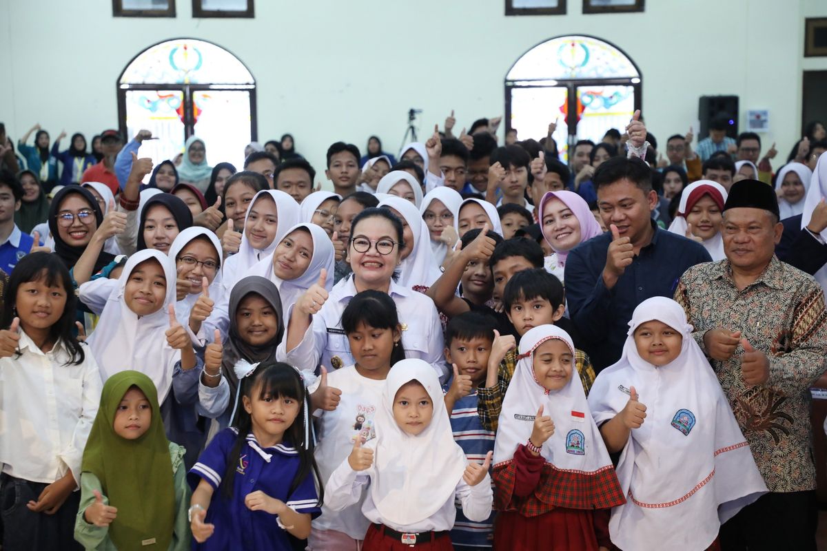 Walkot Semarang Agustina dalam pelaksanaan Olimpiade Pendidikan Tingkat Nasional di Universitas Semarang, Minggu (11/5/2025).