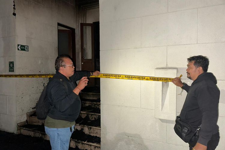 Diduga Gara-gara Balon Helium, Restoran Chez Gado-Gado di Seminyak Bali Terbakar