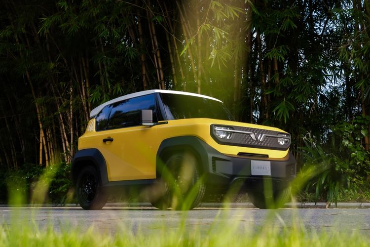 Setahun Lebih Mengandalkan Mobil Listrik buat Belanja hingga Kerja, Ini Cerita Pengguna Perempuan di Jakarta