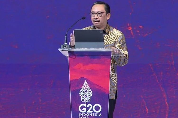 Deputi Gubernur BI Juda Agung saat acara Scalling Up Green Finance in Indonesia G20 di Bali, Jumat (15/7/2022).
