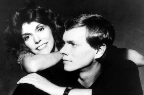 Lirik dan Chord Lagu Can't Smile Without You - Carpenters