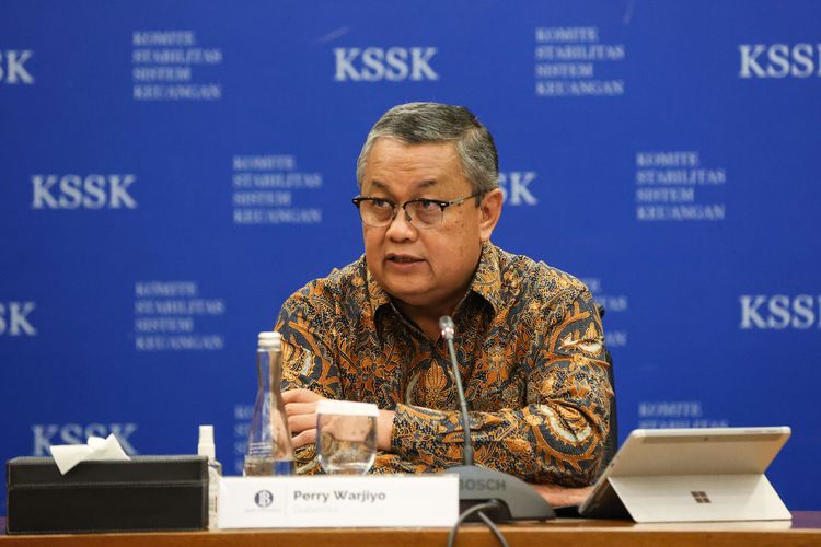 Gubernur Bank Indonesia (BI) Perry Warjiyo saat menggelar jumpa pers di Kementerian Keuangan Republik Indonesia, Senin (1/8/2022).  Bank Indonesia (BI) memperkirakan pertumbuhan ekonomi nasional di kisaran 4,5-5,3 persen pada 2022.