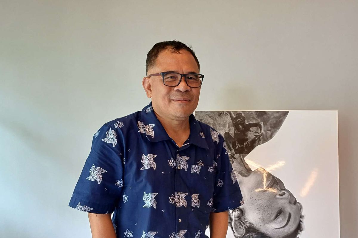 Garin Nugroho menceritakan alasannya memilih konsep bisu dan hitam-putih untuk film Samsara.