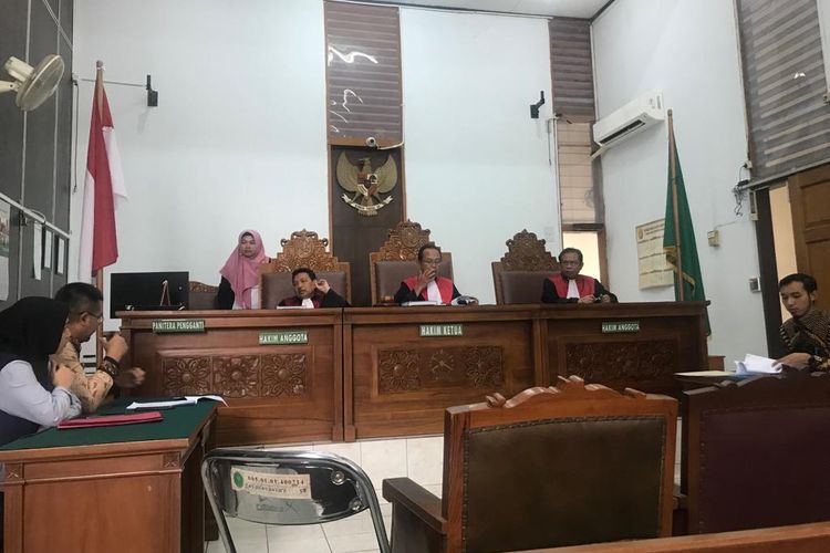Sidang perdana gugatan perdata mantan calon anggota legislatif Partai Gerindra pada Pemilu 2019 terhadap sembilan caleg serta partainya sendiri digelar di Pengadilan Negeri Jakarta Selatan, Kamis (3/10/2019).