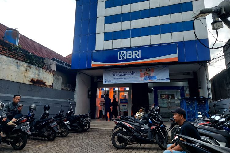 Kantor salah satu unit layanan BRI di Bogor 