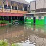 Banjir Semarang, Puluhan Sekolah Tergenang, Siswa SD Dievakuasi dengan Perahu