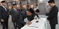 Optimalisasi Kinerja dan Segarkan Posisi, Gus Halim Lantik Pimpinan Tinggi Pratama di Kemendesa PDTT
