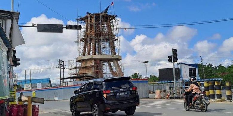 Pembangunan Tugu Putri Lemlai Suri di Tanjung Selor, Bulungan, Kalimantan Utara. 