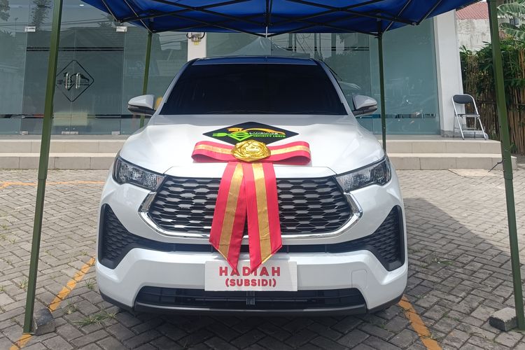 Hadian Innova Zenix Hybrid