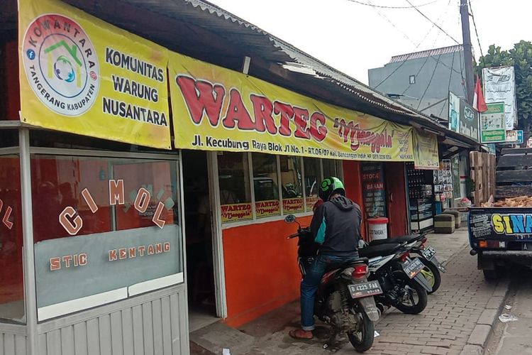 A warteg in Tangerang, Banten province