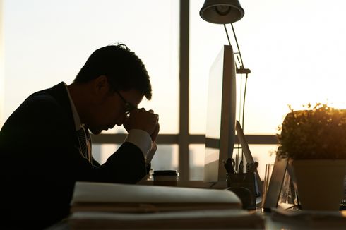 Cara Menghilangkan Jenuh dan Stres di Kantor