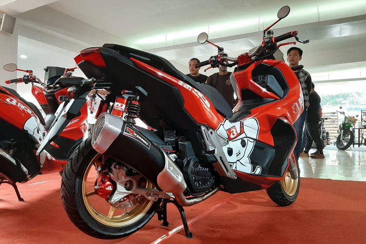 Pilihan knalpot racing Honda ADV 150 di IIMS Motobike Expo 2019