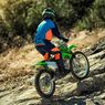 Kawasaki KLX 140R F, Cocok Buat Trabasan Harga Beda Tipis dari KLX 150