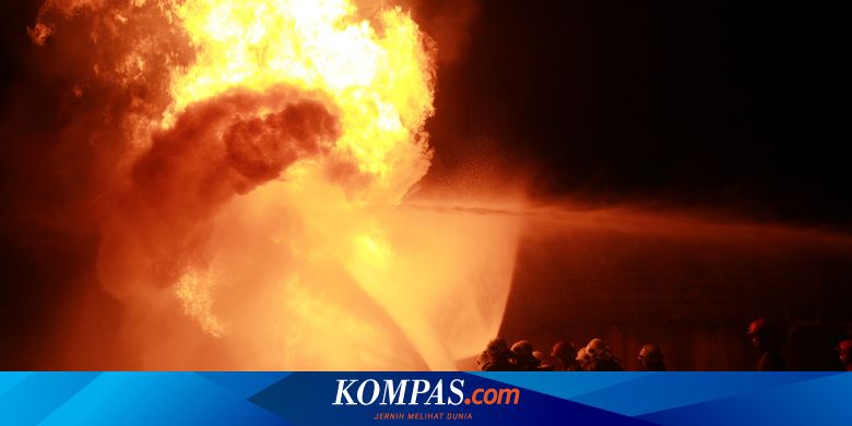Kebakaran Rumah di Surabaya, Anak Berusia 12 Tahun Meninggal, Ayah dan Ibunya Terluka - Vimarsana News
