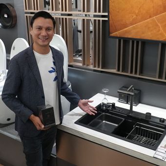 GB Sanitaryware menggandeng aktor Christian Sugiono dalam menghadirkan produk kitchen sink atau bak cuci piring terbaru.