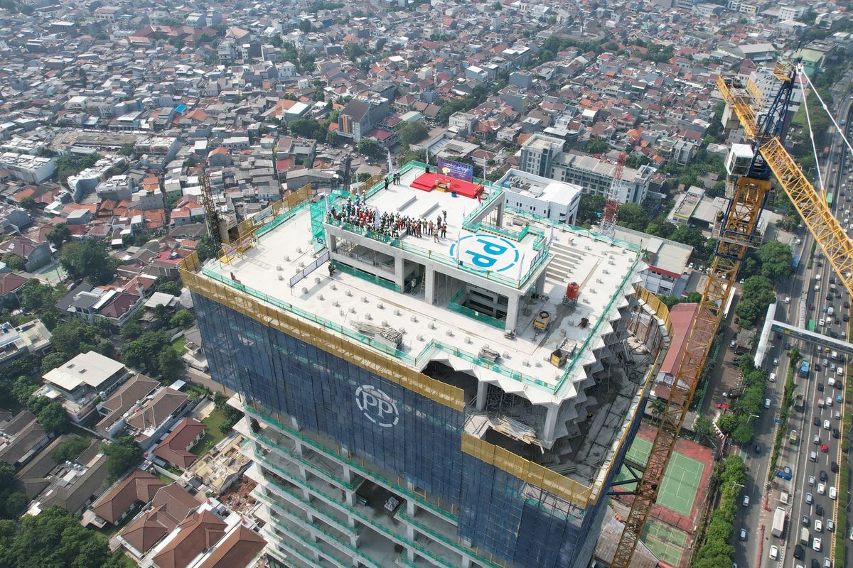 PT Pembangunan Perumahan (Persero) Tbk atau PT PP.